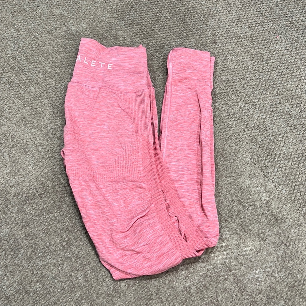 ALPHALETE SEAMLESS LEGGING